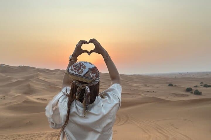 Luxury Abudhabi Morning and Evening Desert Safari