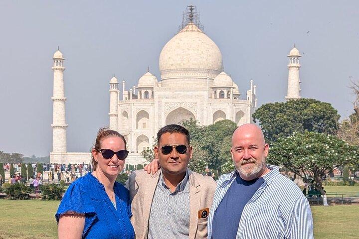 Taj Mahal Sunrise och Agra Fort privat guidad tur