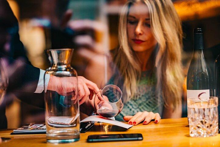 Vienna Uncorked degustação de vinhos premium com excursão na adega