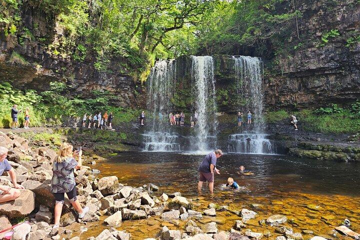 Privata guidade Breacon Beacons 4 vattenfall på en dagsvandring Cardiff