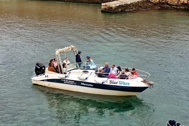 Polignano a Mare: Sejltur i hulerne - lille gruppe