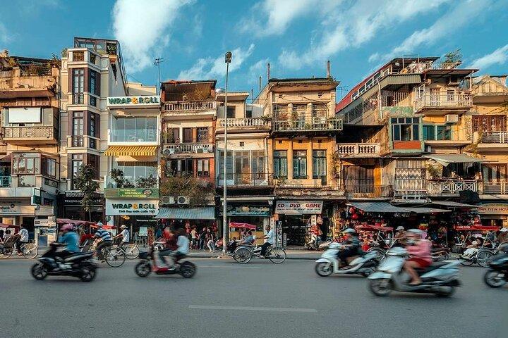 Private Hanoi Walking Tour : Lokale versteckte Edelsteine und Train Street