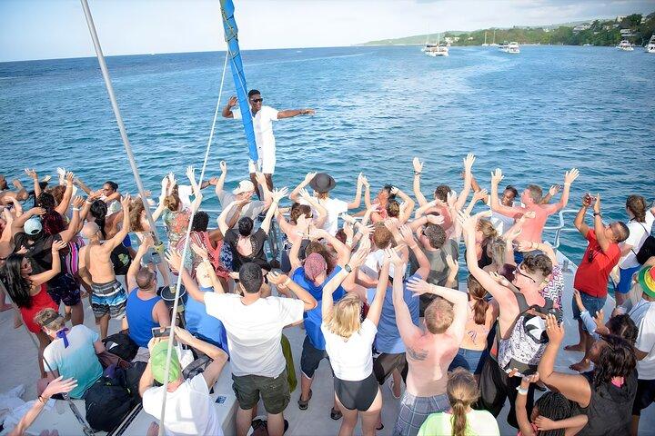 Dunns River Falls Privécatamarancruise in Ocho Rios