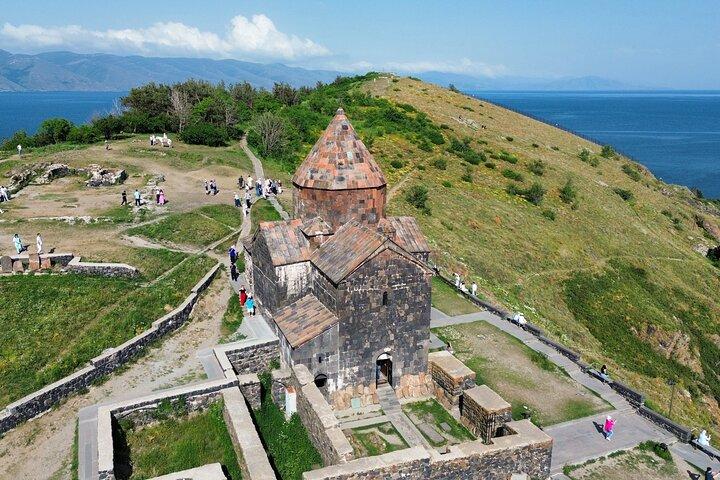 Sevan Lake & Dilijan guidet dagstur med vinfabrik