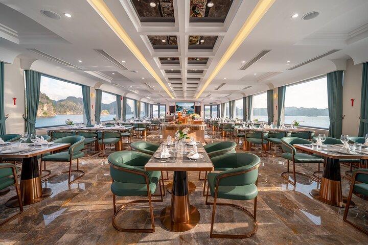 Halong Bay Day Cruise de Hanoi – 5 estrelas de relaxamento e aventura
