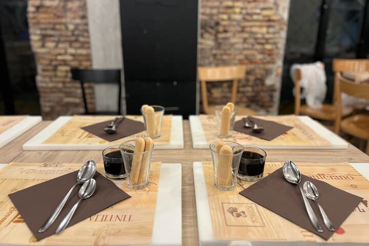 Rome: Pizza & Tiramisu or Gelato Class with Flowing Fine Wine