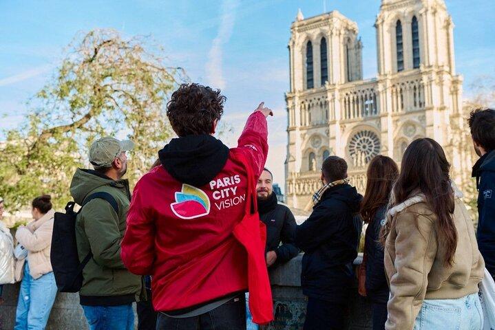 París en un día: Louvre, Notre-Dame, Sainte-Chapelle y más