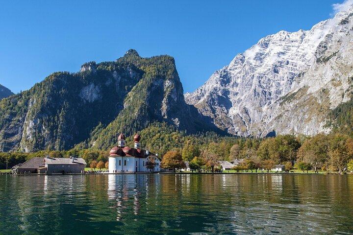 Excursión de un día a Konigssee y Zauberwald con paseo en barco