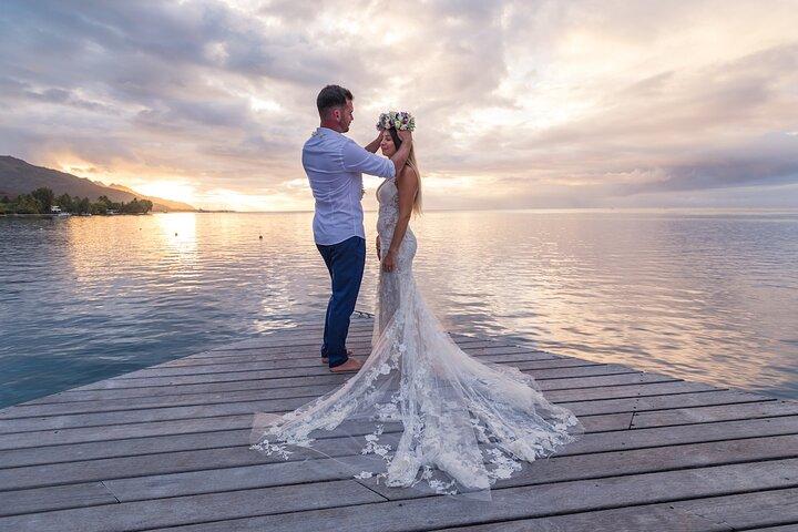Professional Photo Shooting in Moorea, unique session adapted
