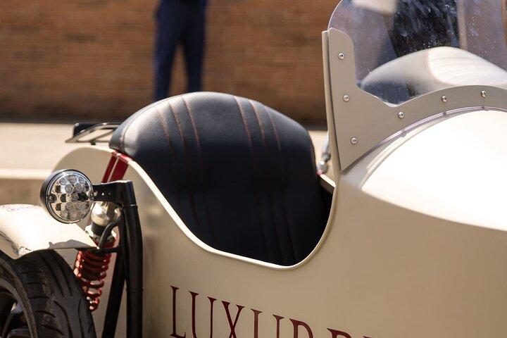 Vespa Sidecar Tour : Express Highlights of Rome