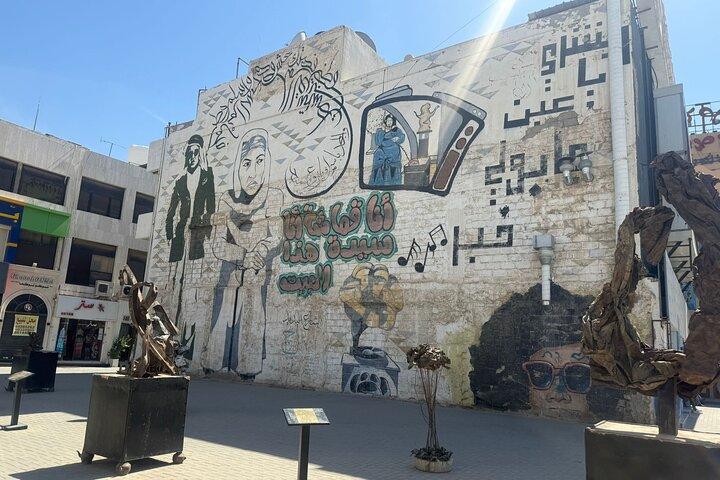 Luxury and Value Kuwait City and Desert Discovery Tour