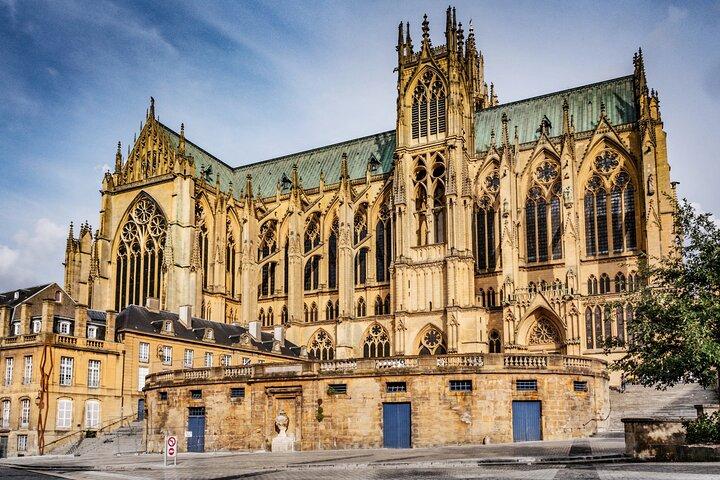 Fra Luxembourg : Metz, Moselle River & Castle Privat dagstur