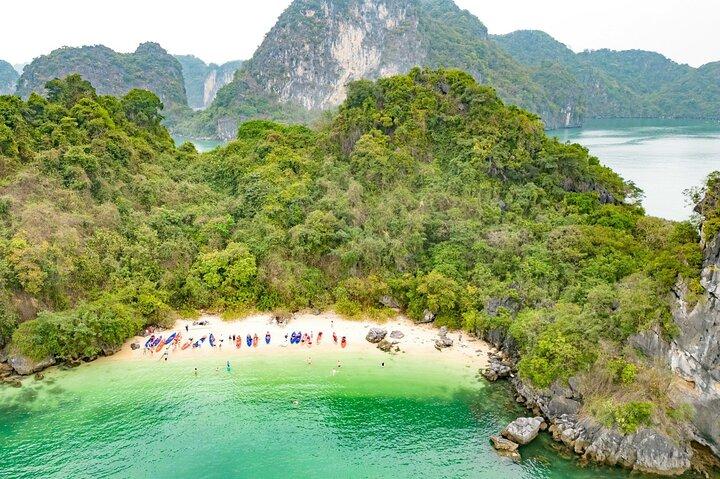 Rustige Bai Tu Long Bay Cruise 2D1N – Authentieke lokale ervaring