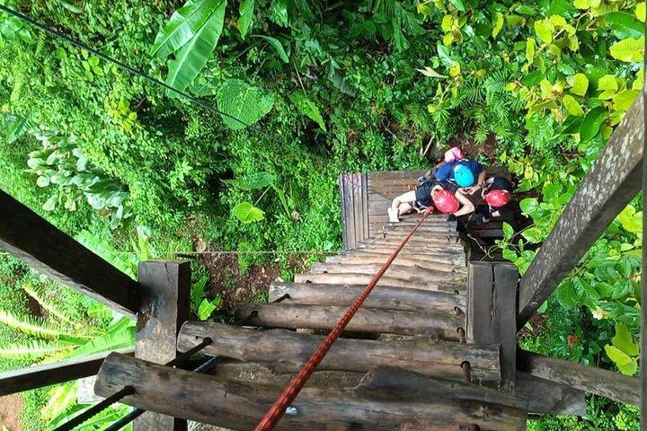 Fun Tree Top Zipline Aventura e desafio em Kanchanaburi