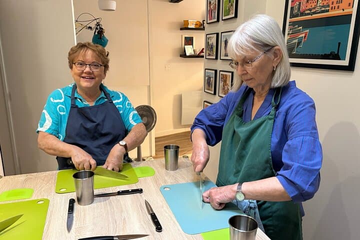 Paris Small Group Hands-On Cooking Class with Cordon Bleu Chef