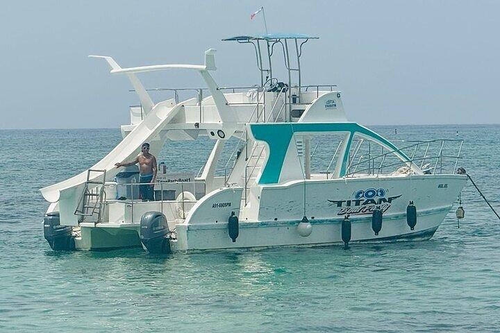 Tour privato in barca da Punta Cana, con bevande e trasporto