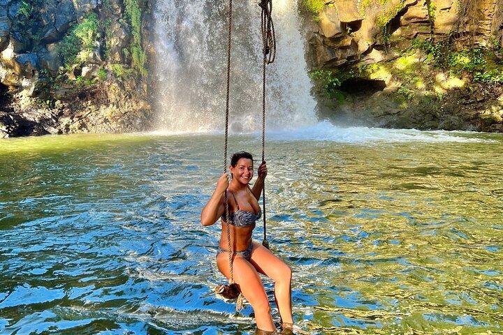 Mauritius North Island Tour: Local Market, Culture & Waterfalls