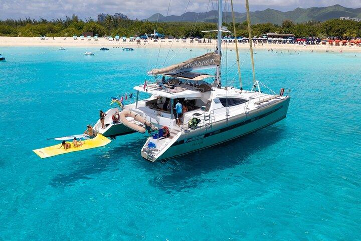 5-stündiger Luxus-Katamaran-Tagessegeltörn in Sint Maarten auf der Phoenix