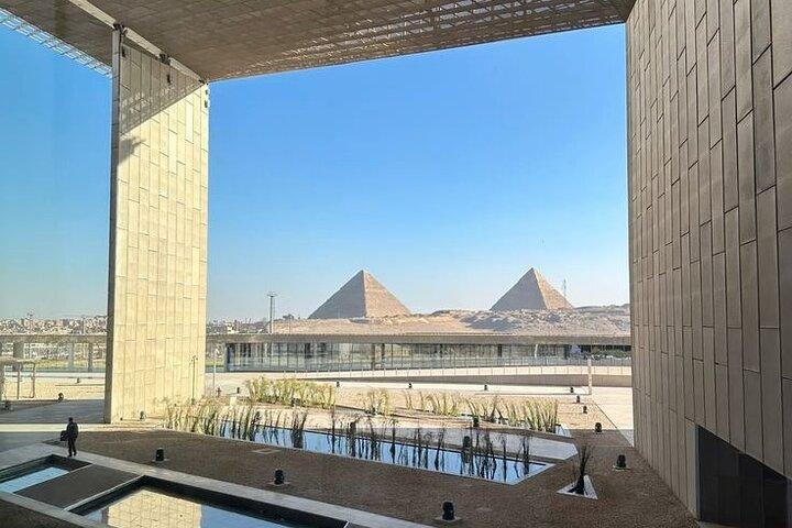 Grand Egyptian Museum Giza Pyramids Sphinx com ingressos e almoço