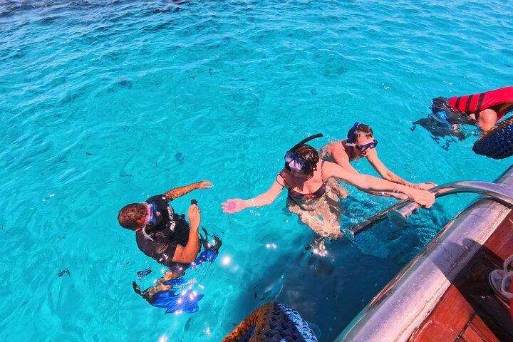 Marsa Alam Elite VIP Turtle Bay Snorkling med grill Lunch