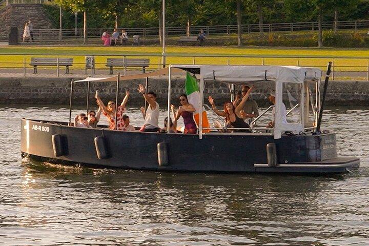Excursion en bateau à Francfort pour un maximum de 12 personnes