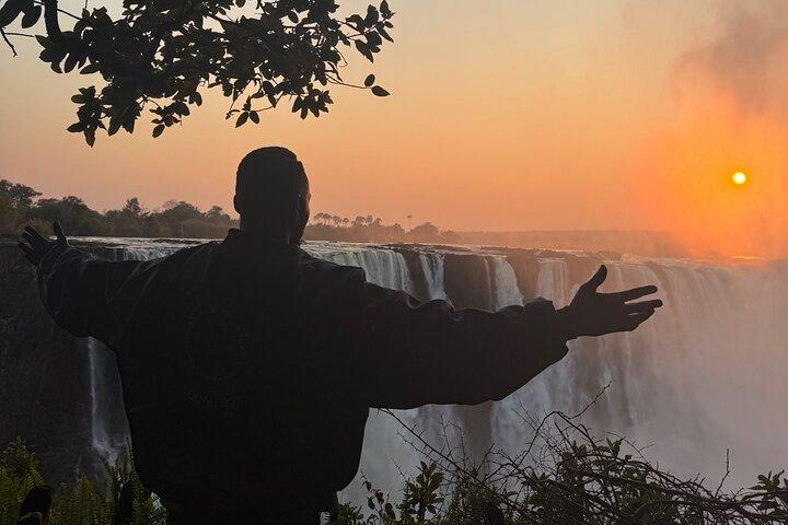 Victoria Falls Sunrise Guided Tour auf Simbabwe Side