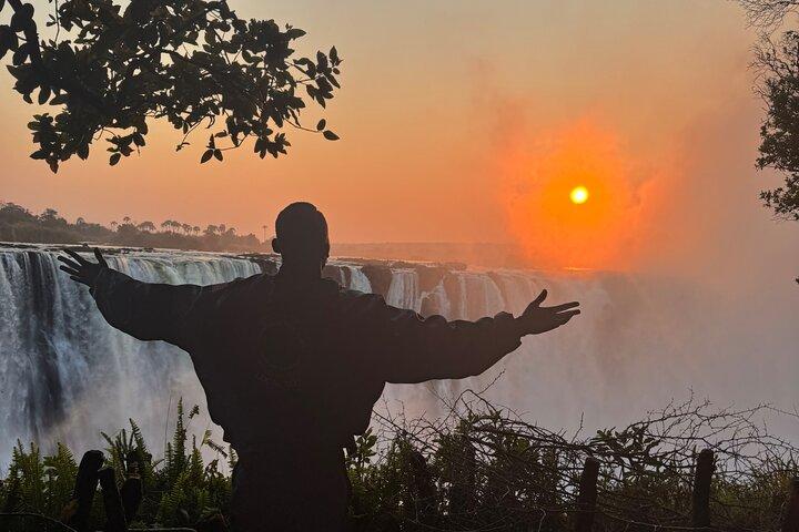 Victoria Falls Sunrise Guided Tour auf Simbabwe Side
