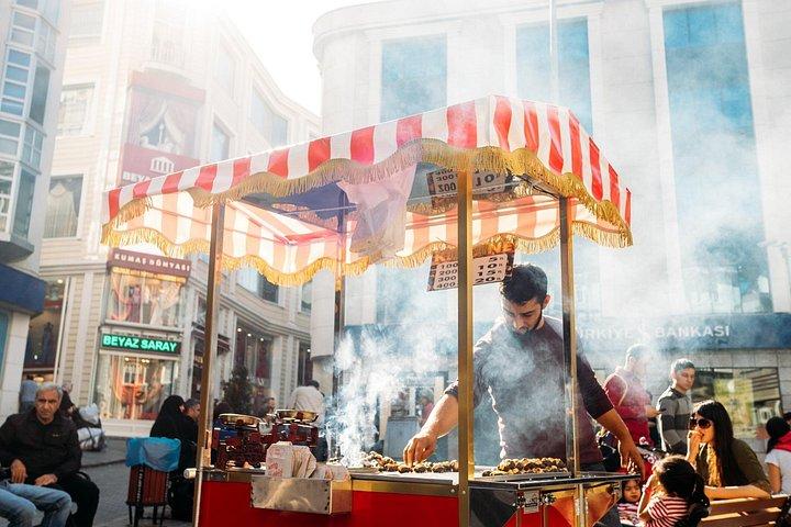 Private Kadıköy Food Tour: Historic Flavors & Culture