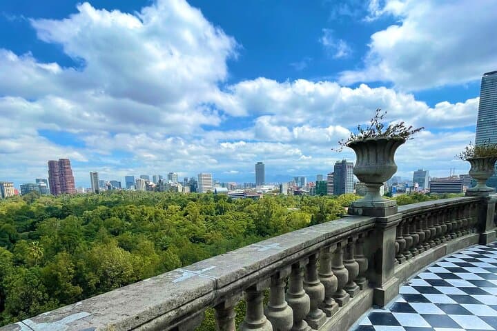 EXCLUSIVE TOUR Chapultepec Castle - Small Groups