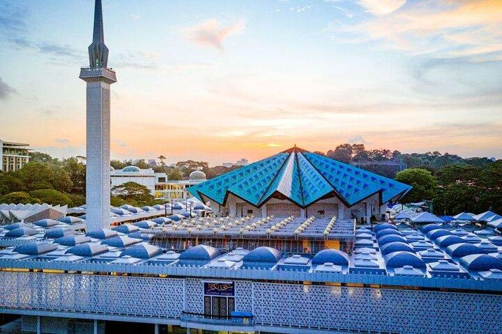Kuala Lumpur & Batu Caves SIC Tour