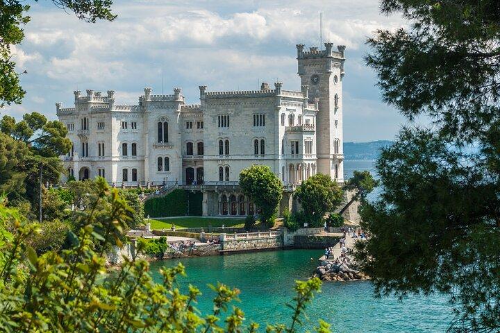 Trieste City och Miramare Castle Privat tur från kryssningshamnen