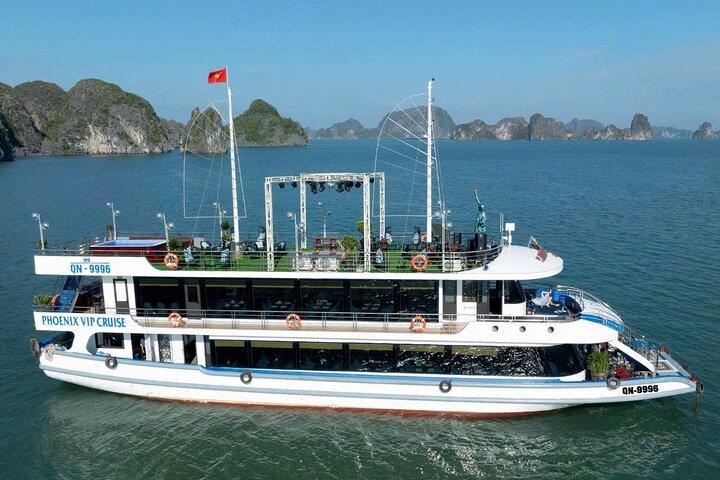 Halong Bay Day Cruise, Kayaking & Limousine de Hanoi