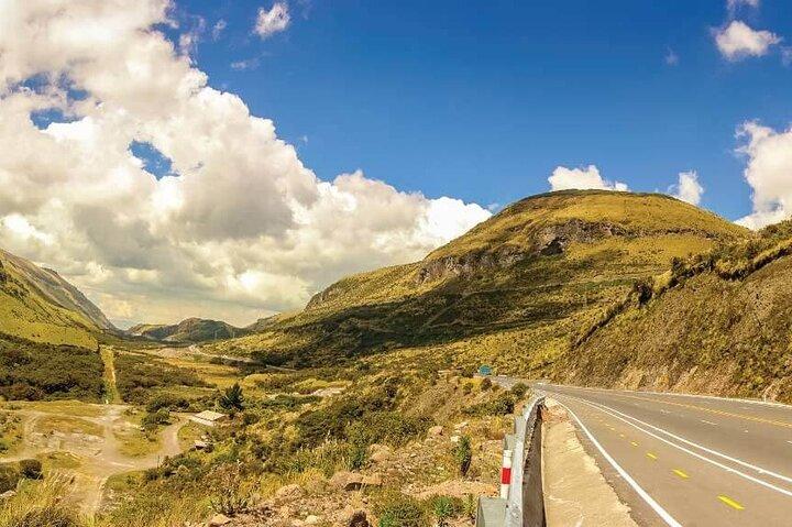 Midden van de wereld met Papallacta Hot Springs in de buurt van Quito