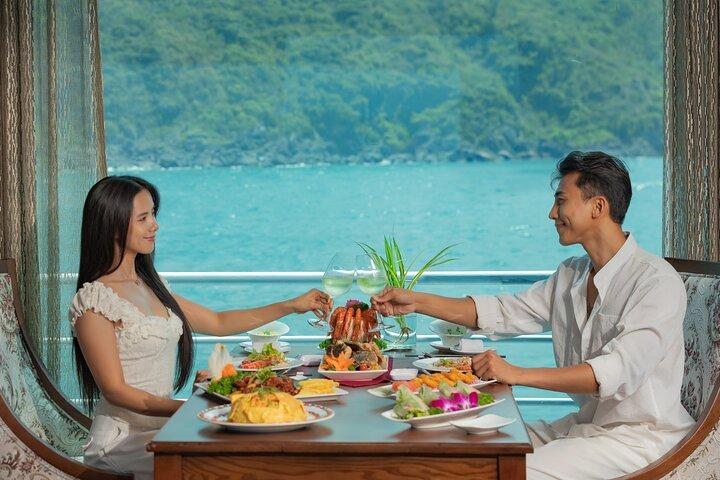 Nha Trang Scenic Day Cruise com snorkeling, caiaque e almoço