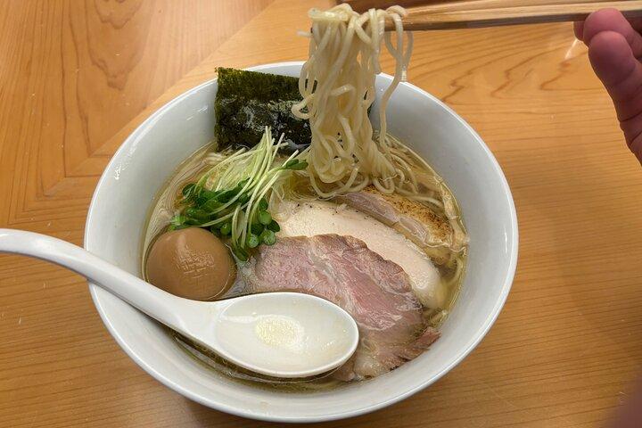 近江町市場&金沢ラーメン試食ツアー