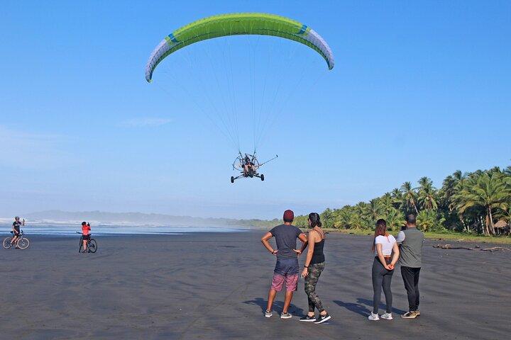 Jaco: Paragliding Flight i Stillehavet Esterillos Øst