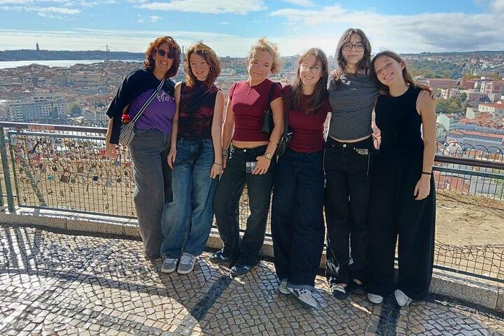 3h Private Tuk-Tuk Tour: Lisbon's Best Kept Secrets