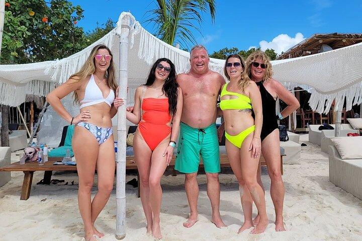 Katamaranoplevelse på Isla Mujeres! Platinum Beach Club og Bar