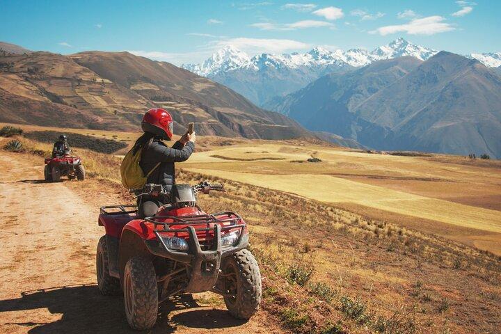ウルバンバATVsクワッドバイクツアーからウツボとマラス塩鉱山へ