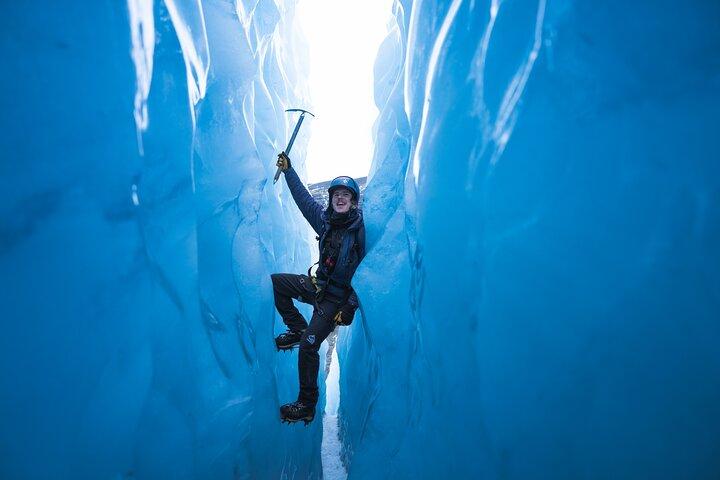 Sólheimajökull Gletscherwanderung & Eisklettern Intro - Kleine Gruppe