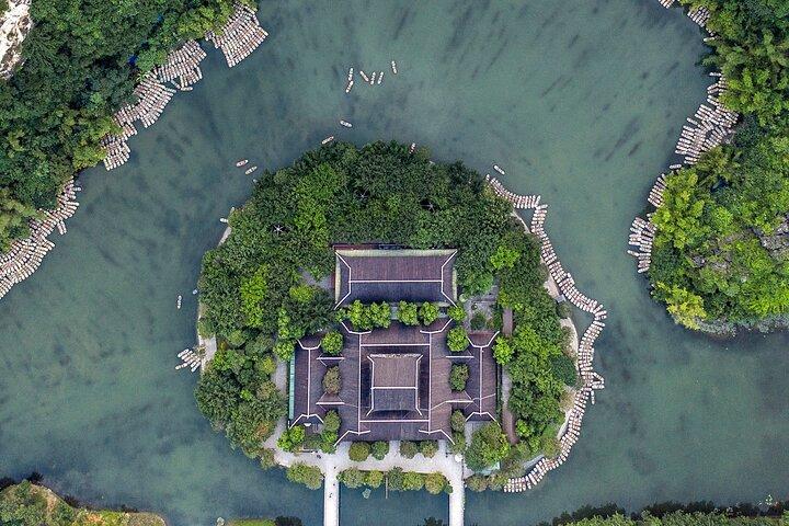 Hanoi naar Ninh Binh & Bai Tu Long Bay Cruise – 3D2N Experience