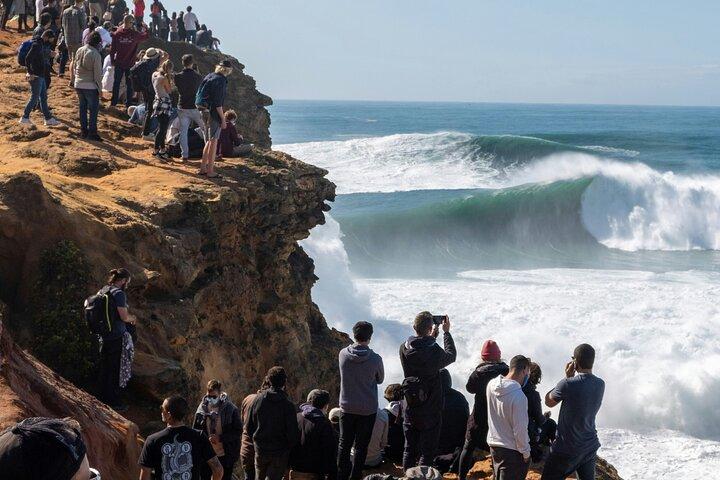 Nazaré Big Waves Lighthouse And Óbidos, Small Group Day Trip