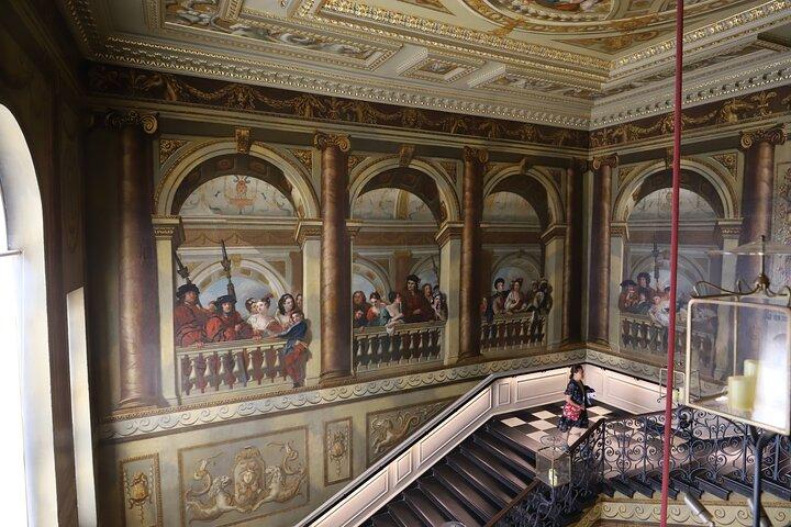 Kensington Palace & Gardens with Take Away Cream Tea