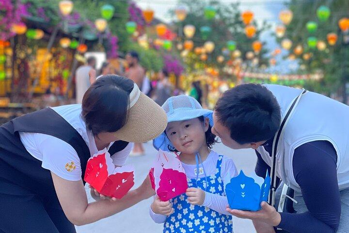 ディスカバーホイアン:旧市街散策、ランタンボート&バスケットボートライド