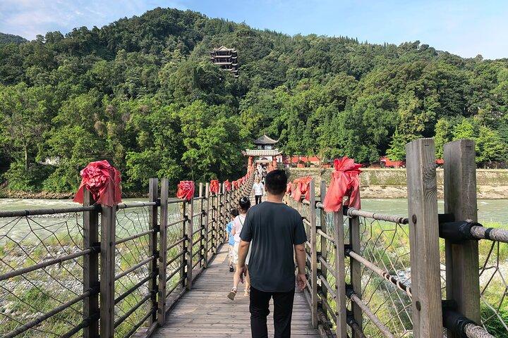 One Day Dujiangyan & Mount Qingcheng Tour from Chengdu