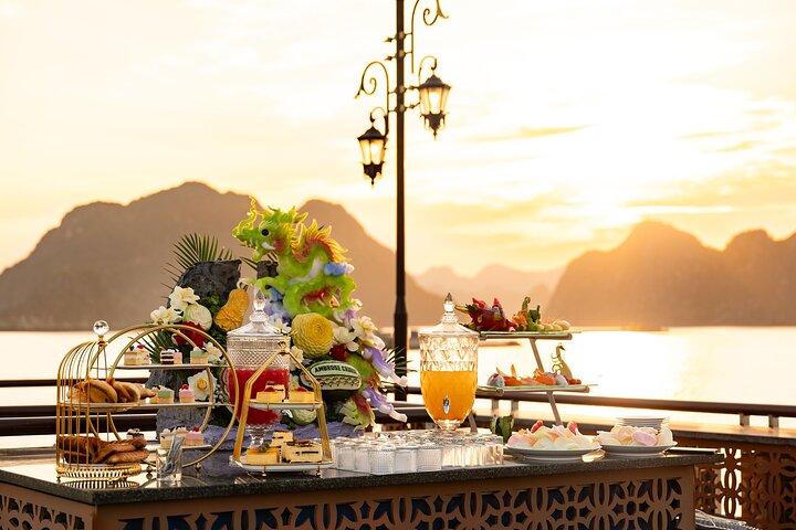 Hanoi : 5 - Estrela Ambrose Luxury Cruise em Baía Ha Long com Jacuzzi