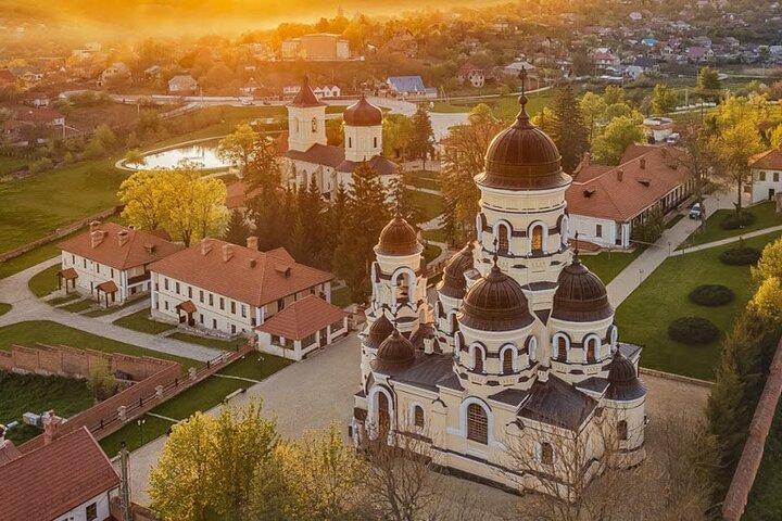 2 Day Private Moldova Discovery: Excursão Cultural, Rural e de Vinho