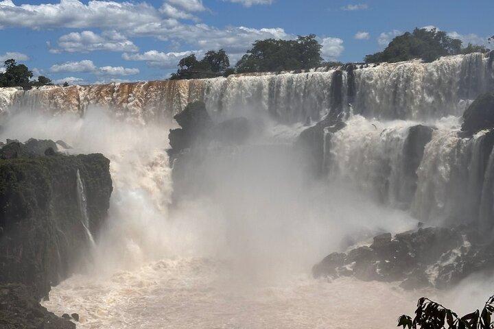 Føl Iguazu falder op Luk Argentine Side Adventure