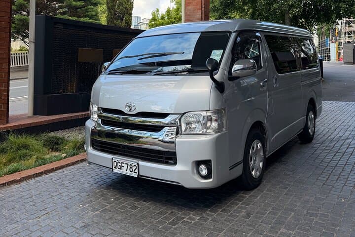 Premium Private Transfer From Auckland Airport To Auckland City