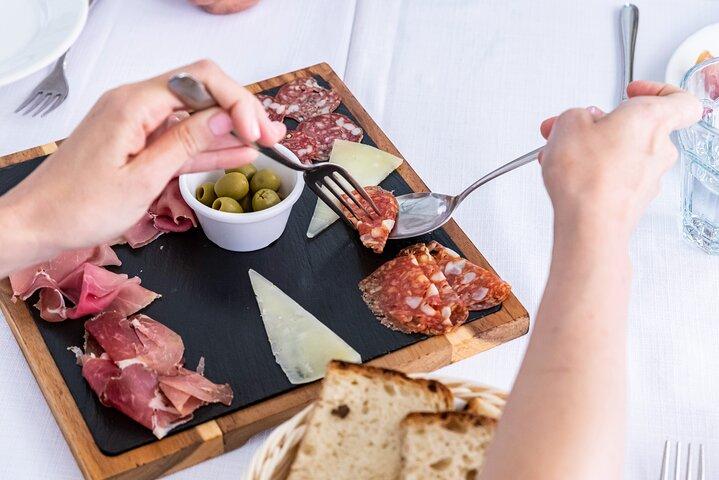 Testaccio Food Tour avec pâtes romaines et dégustations du marché